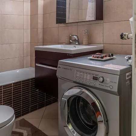 Melina's Luxury In * Καλαμάτα